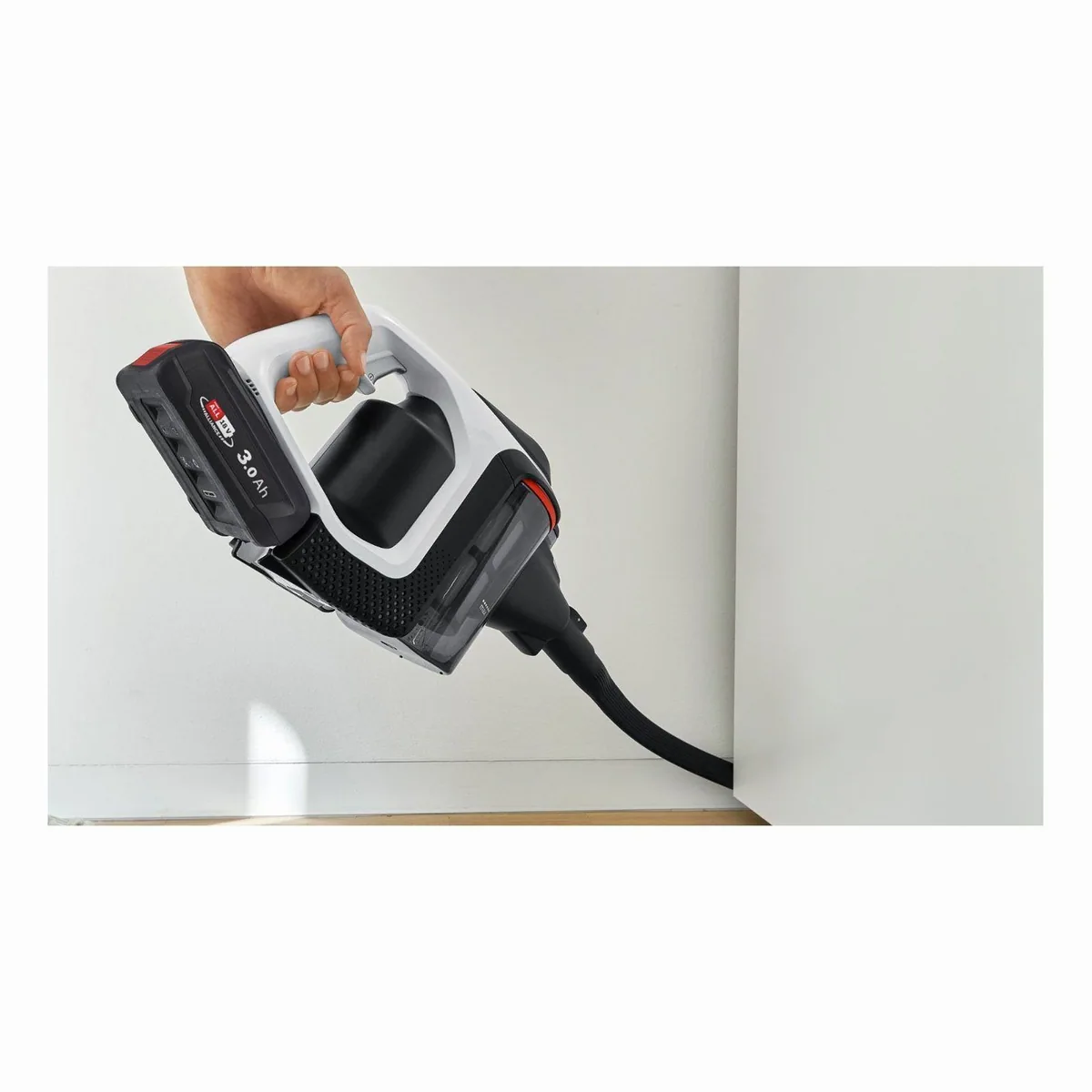BOSCH BKS8214W Unlimited Generation 2, kabellos, leistungsstark, langlebig Dieses Produkt der Marke BOSCH wird von uns als unabhängigem Händler 4