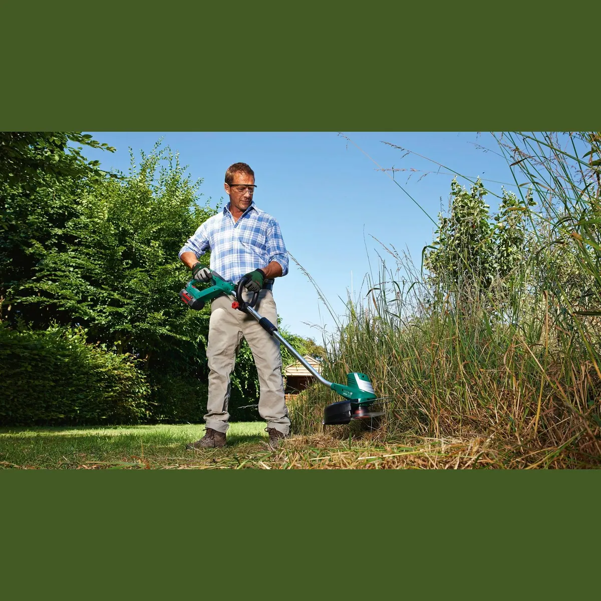 Bosch AdvancedGrassCut 36 Akku-Rasentrimmer, 30 cm Arbeitsbreite, leicht & leistungsstark Dieses Produkt der Marke BOSCH wird von uns als 2
