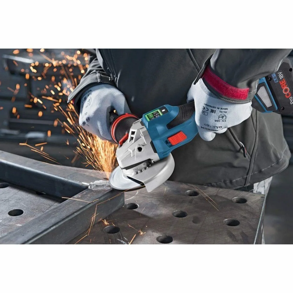 Bosch BITURBO GWS 18V-15 SC, kabellose Leistung, kompakt & leistungsstark Dieses Produkt der Marke BOSCH wird von uns als unabhängigem Händler 5