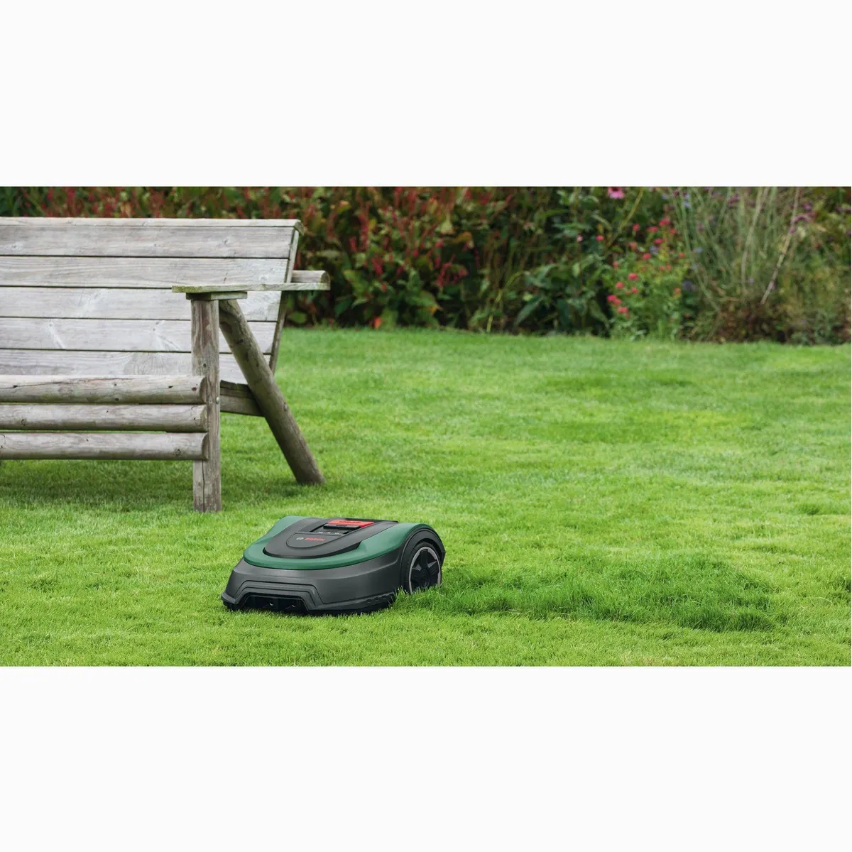 Bosch Indego M+ 700 Rasenmähroboter, effiziente Mähroute, Smart Gardening App 3