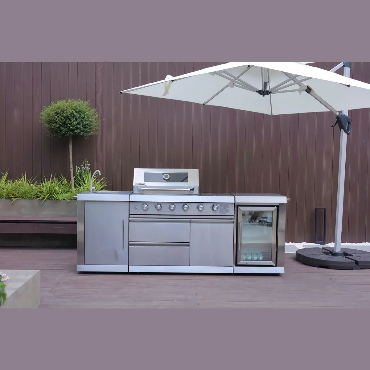 Buschbeck Oxford Gasgrill, 4 Edelstahlbrenner, integriertes Spülbecken, Kühlschrank 2