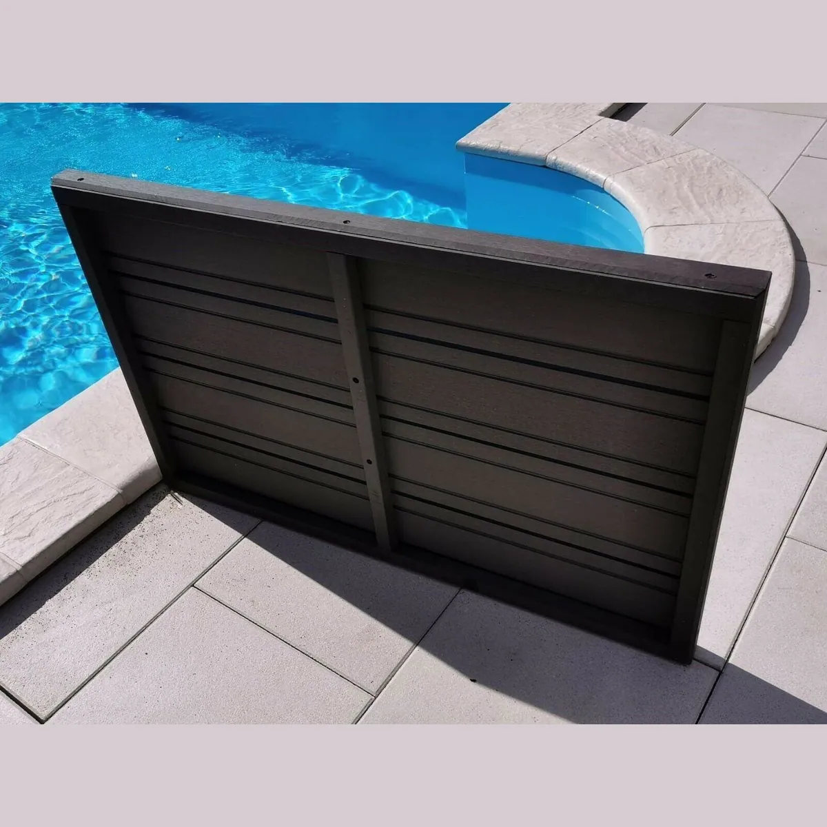 CARIBIC WPC Bodenelement für Solardusche, stabil & einfach zu montieren 4