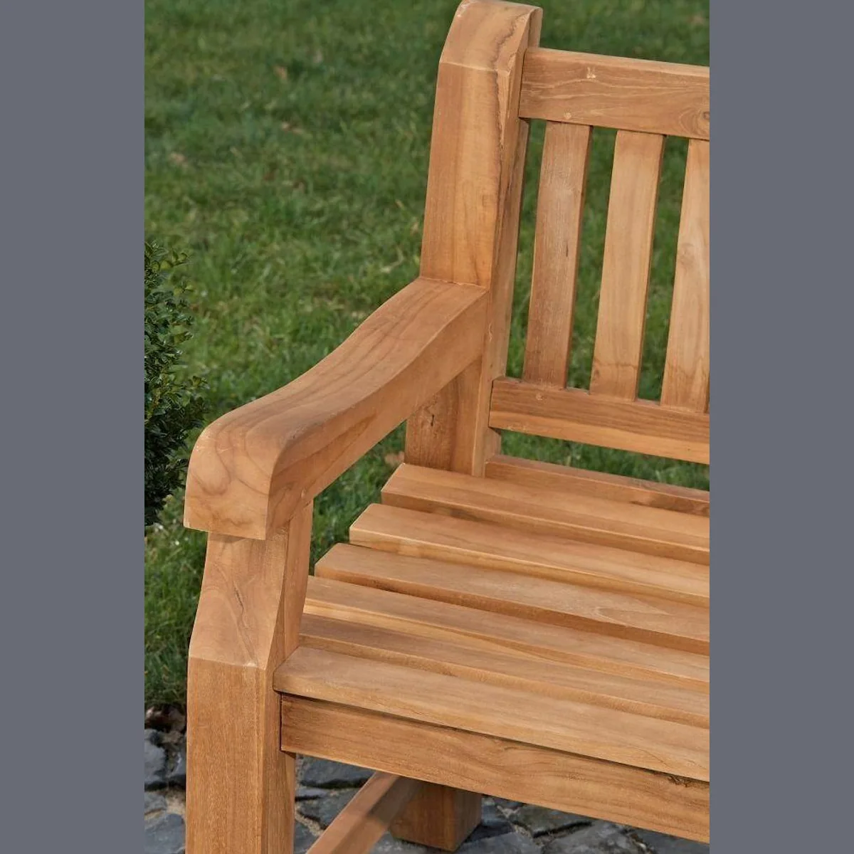 CLP Gartenbank Jackson V2, Teakholz, ergonomischer Sitzkomfort — 120-240 cm 4