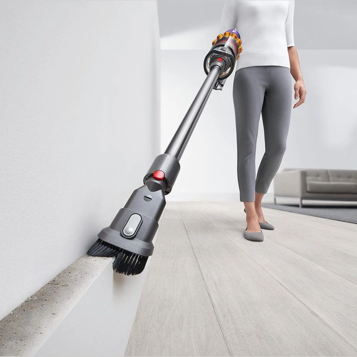 DYSON V15 Detect Absolute Akku-Staubsauger, 240 Airwatt Saugkraft, intelligente Stauberkennung Dieses Produkt der Marke DYSON wird von uns als 5