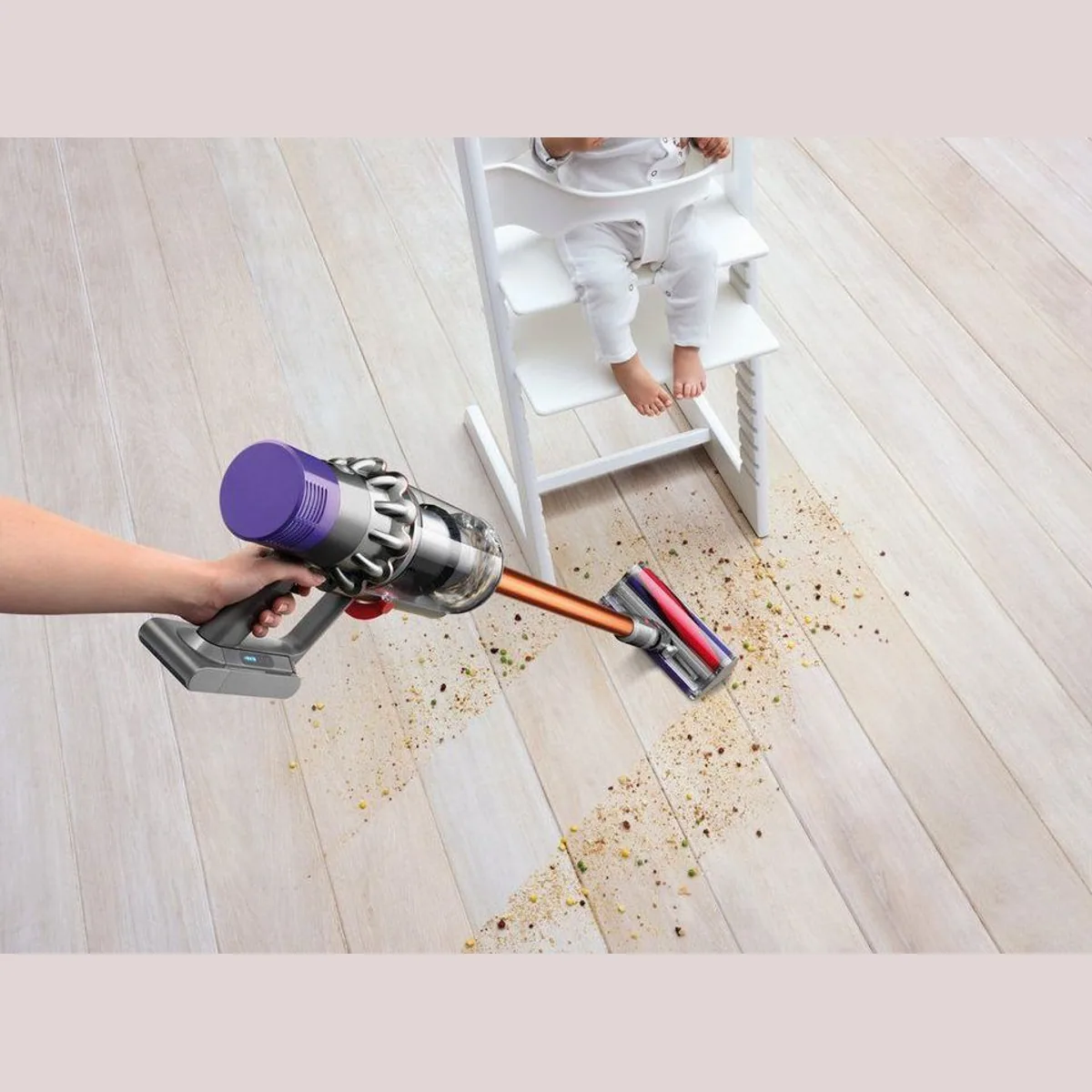DYSON V10 Absolute Akku-Staubsauger, starke Saugleistung, lange Laufzeit, beutellos Dieses Produkt der Marke DYSON wird von uns als unabhängigem 4