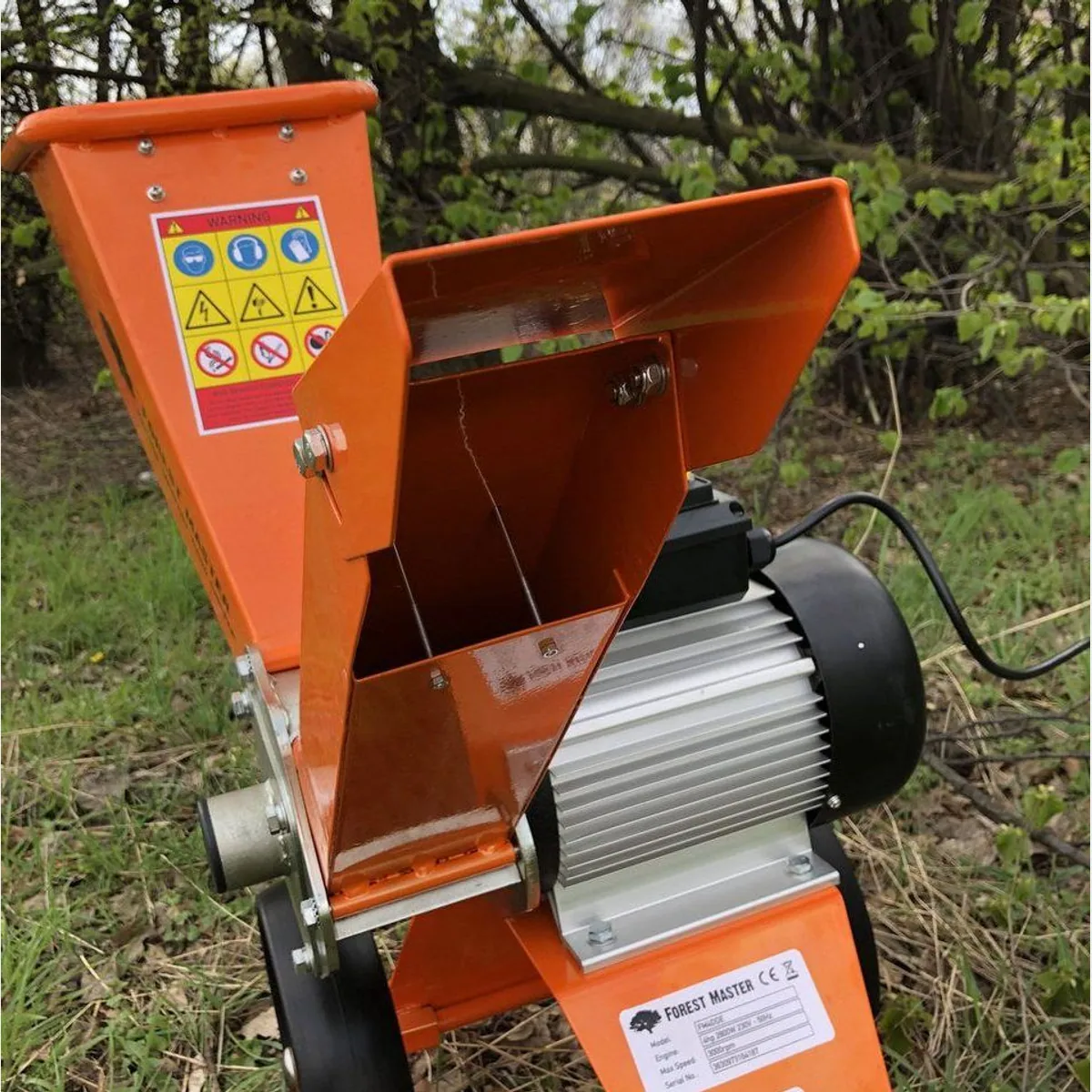 Forest Master FM4DDE Elektro Häcksler, 2800 Watt, 4 PS Direktantrieb, 5 cm max. Astdurchmesser 4
