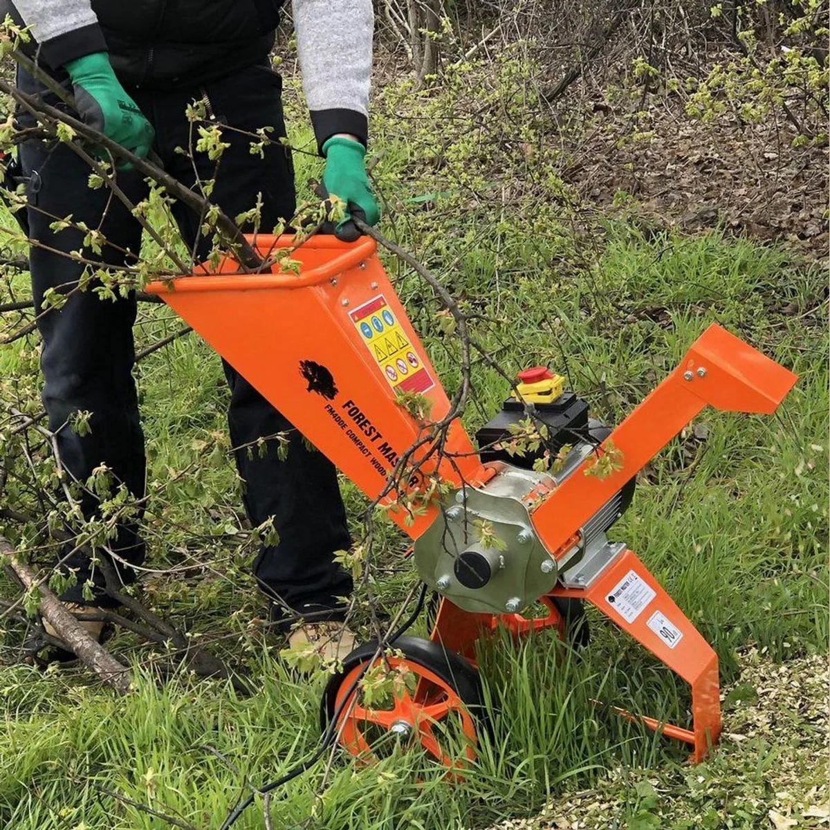 Forest Master FM4DDE Elektro Häcksler, 2800 Watt, 4 PS Direktantrieb, 5 cm max. Astdurchmesser 5