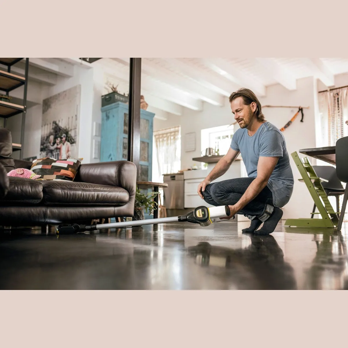 KÄRCHER VC 6 Cordless ourFamily Pet, beutellos, leistungsstark und flexibel 5