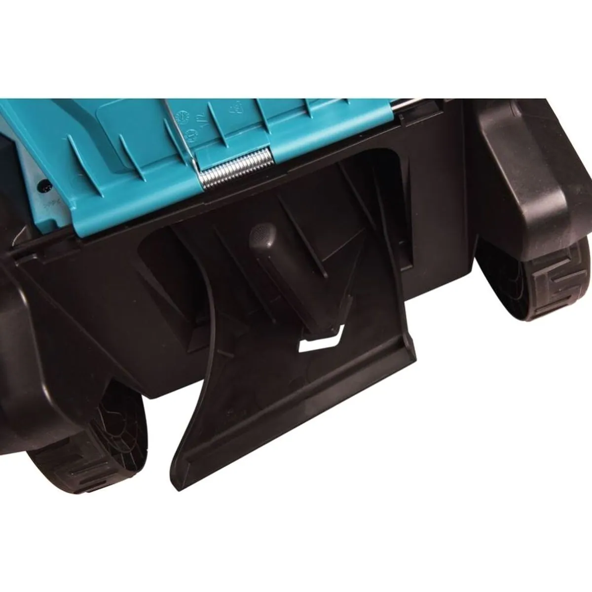 Makita DLM330 Akku-Rasenmäher, 33 cm Schnittbreite, geräuscharm Dieses Produkt der Marke Makita wird von uns als unabhängigem Händler vertrieben. Wir 4