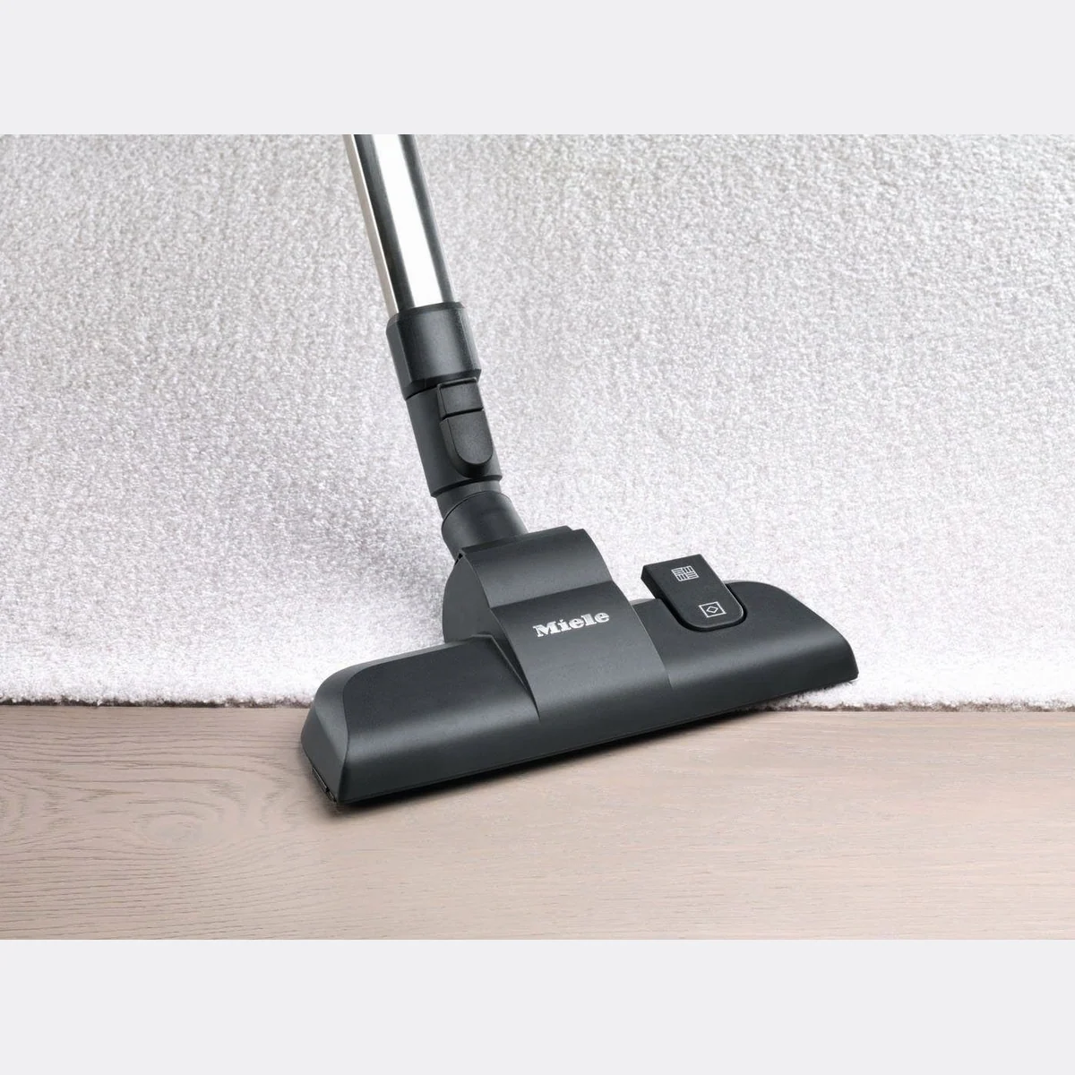 Miele Classic C1 PowerLine Bodenstaubsauger, 800 W, leicht und kompakt 4