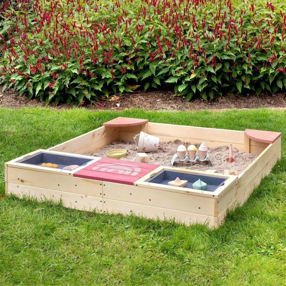 MUDDY BUDDY Sandkasten Beach Rebel, buntes Design & praktische Features 2
