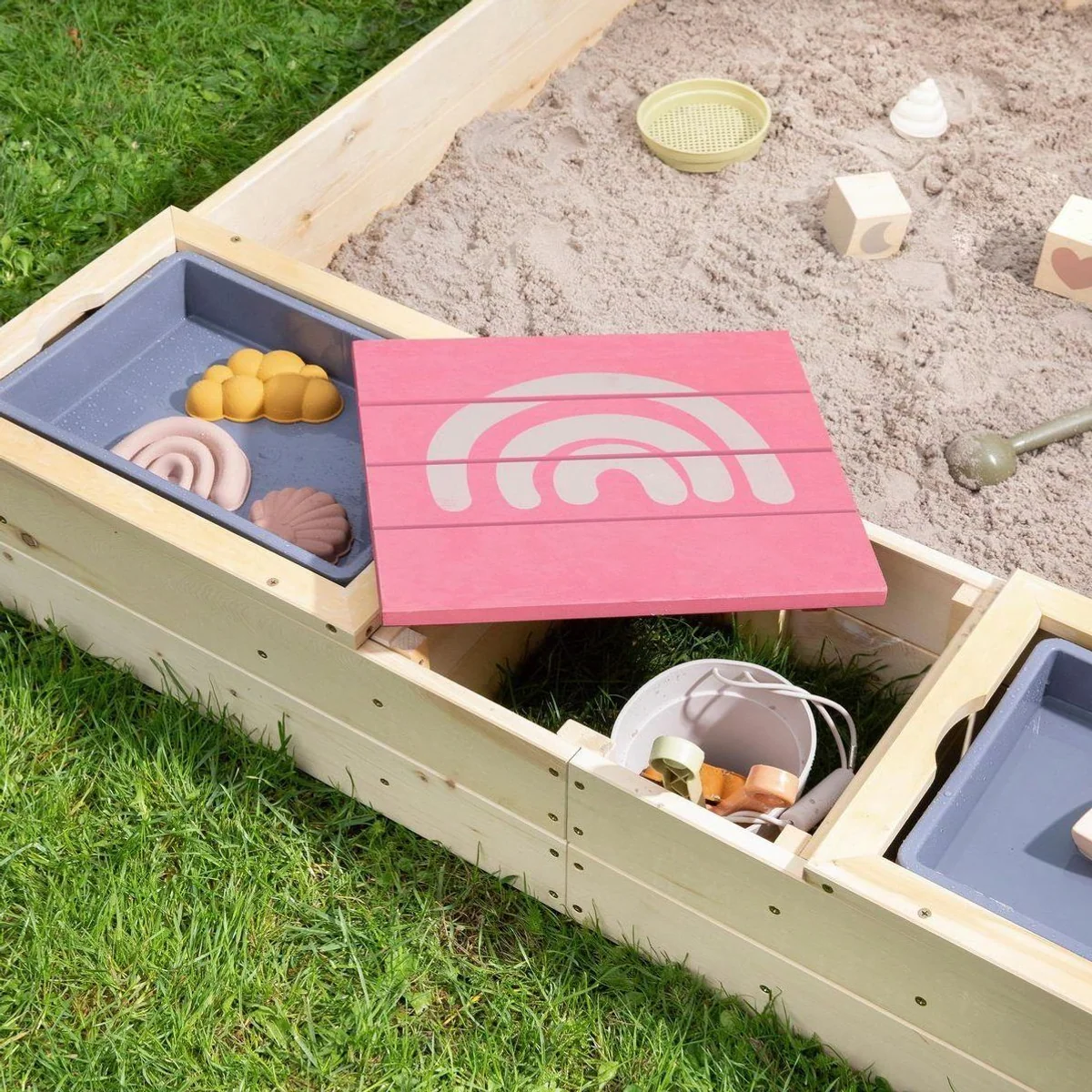 MUDDY BUDDY Sandkasten Beach Rebel, buntes Design & praktische Features 3