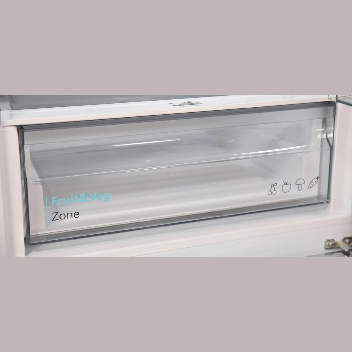 Sharp SJ-BB05DTXWD-EU Kühl-/Gefrierkombination, 204 l Kühlvolumen, 84 l Gefriervolumen, LED-Beleuchtung 3